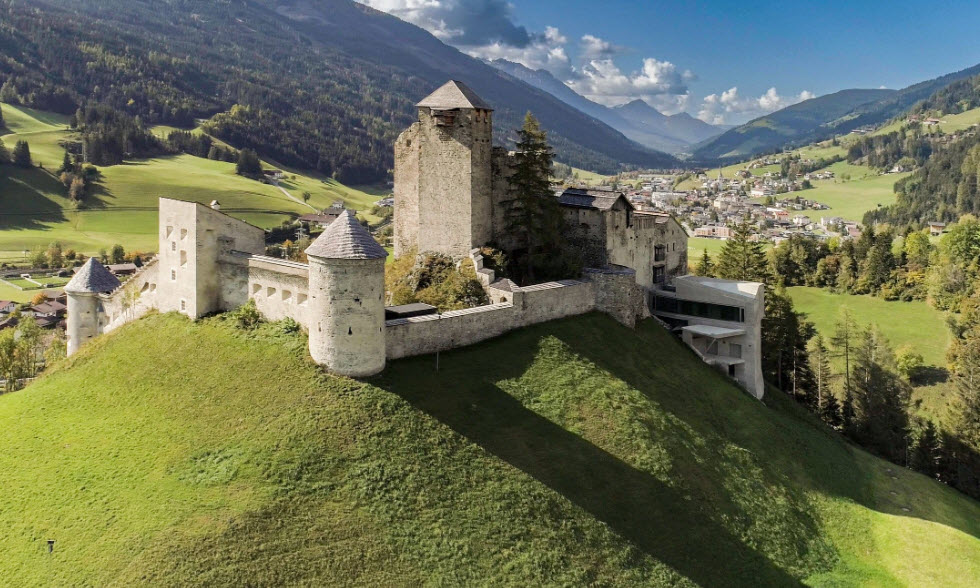 Burg Heinfels, Heinfels, Austria, Austria